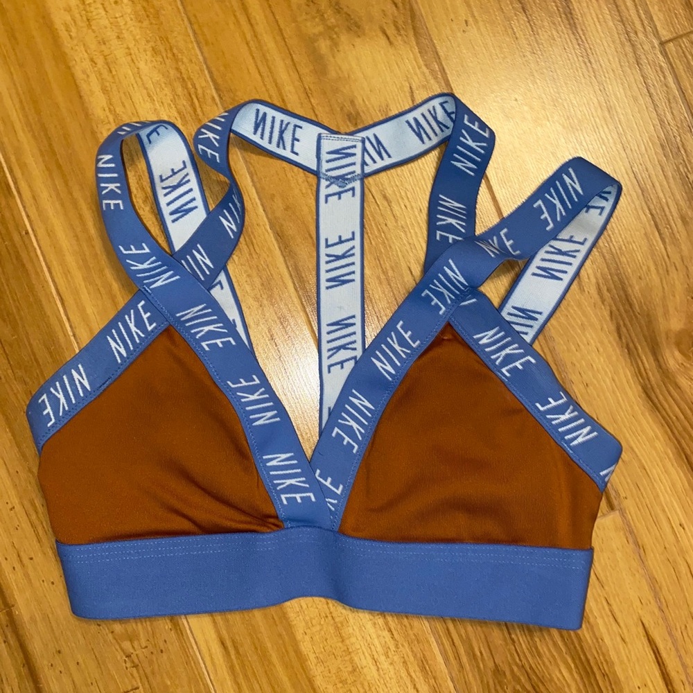 nike dry fit sports bra